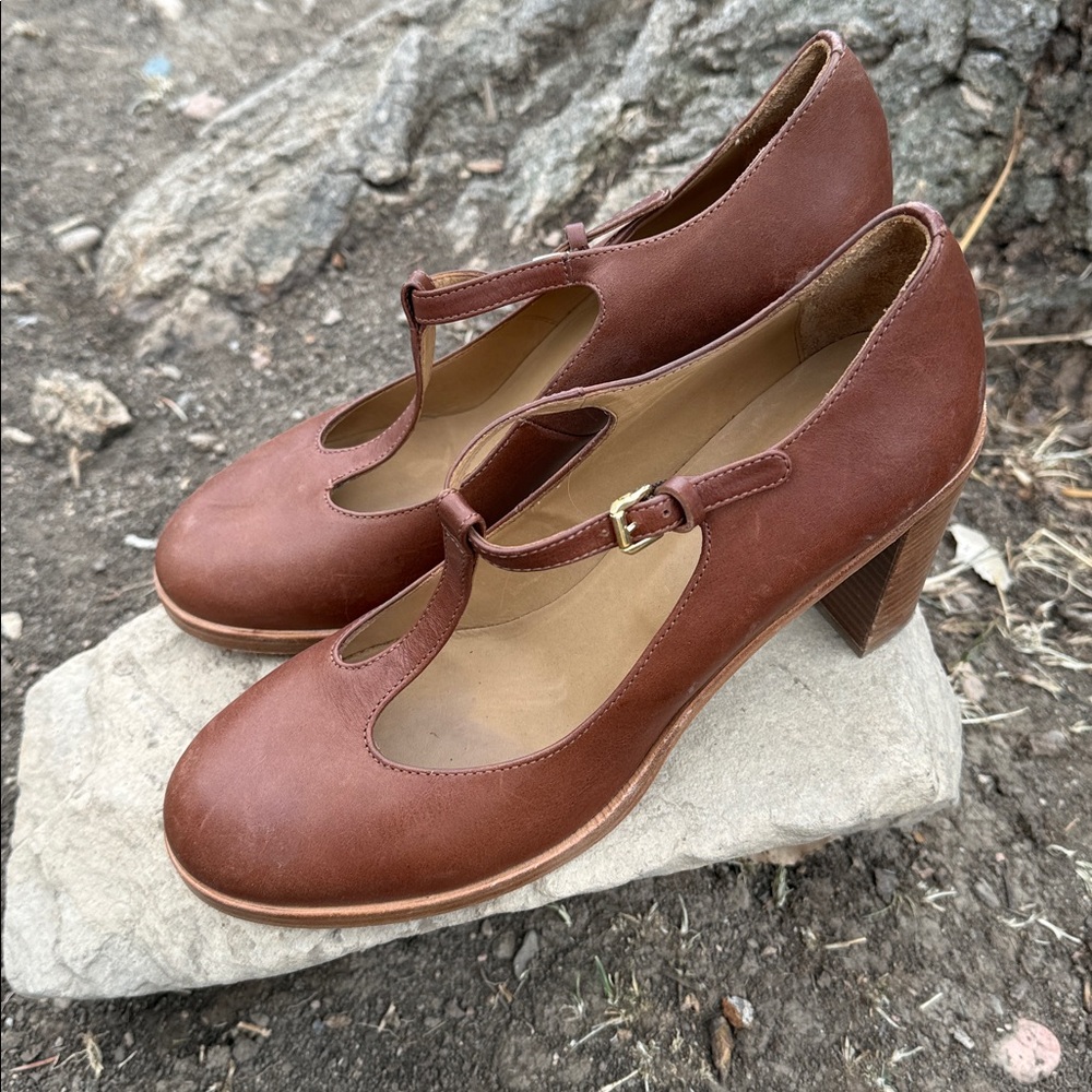 A.P.C. Rue madame Paris heels